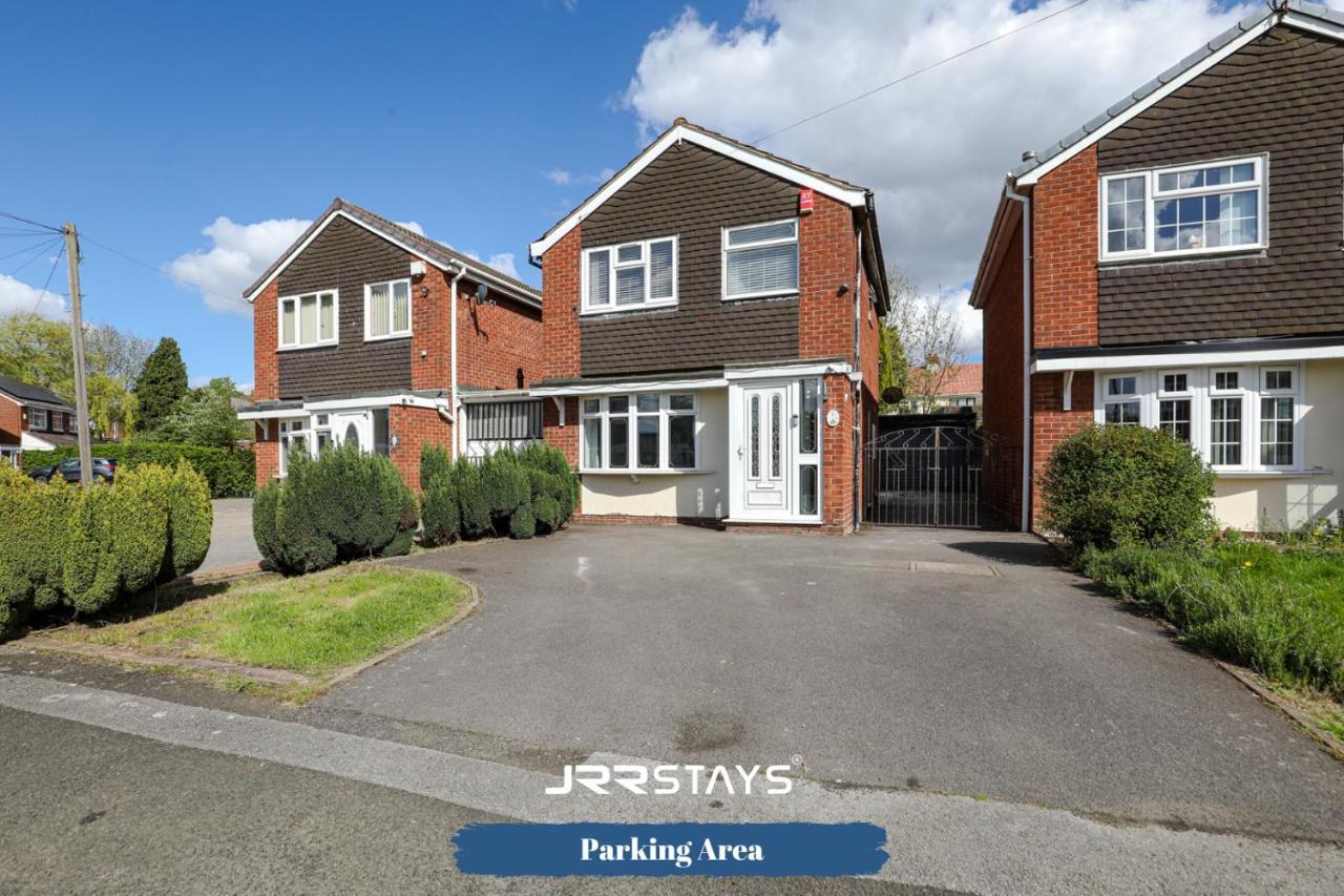Wolverhampton - Amazing 3 Bedroom, Sleeps 6, Wi-Fi - Jrr Stays Exterior foto